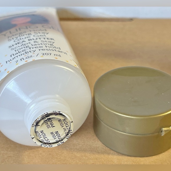 2Dreamology styling gel mega hold shea butter for multicultural hair ultra light - Picture 2 of 3